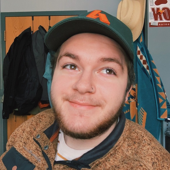 Meet your Posher, Benjamin - Picture 2 of 5